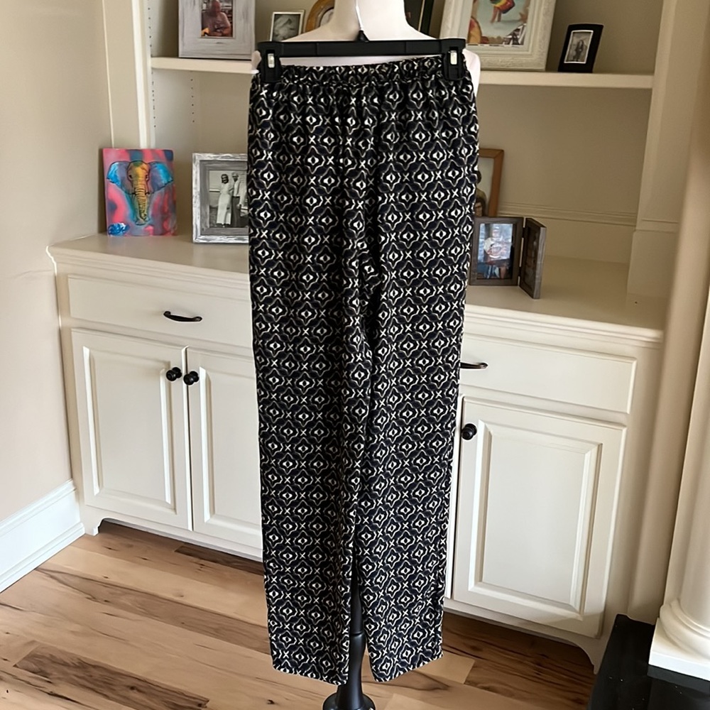 Envy Boutique Pants Elastic Waist Lightweight Airy fits XS Womens